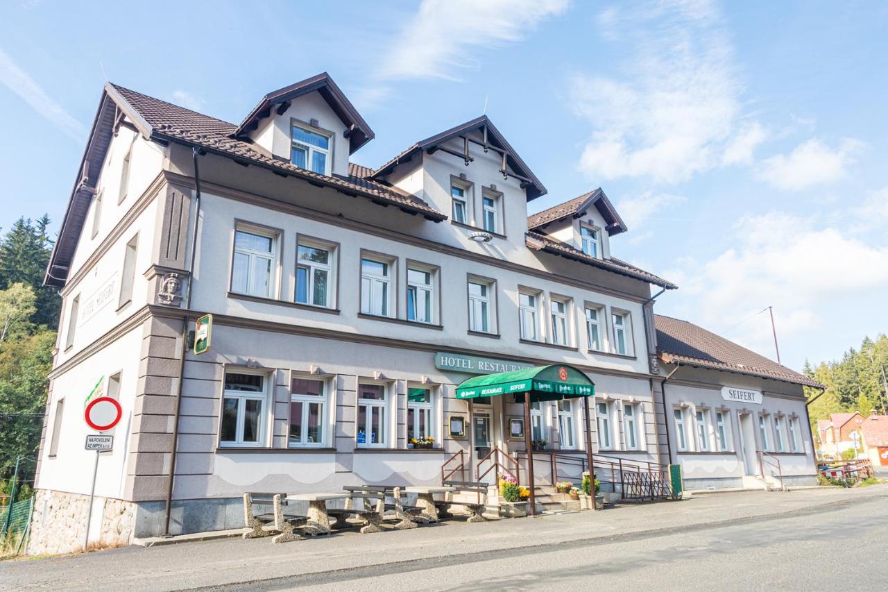 Hotel Seifert Nové Hamry Kültér fotó